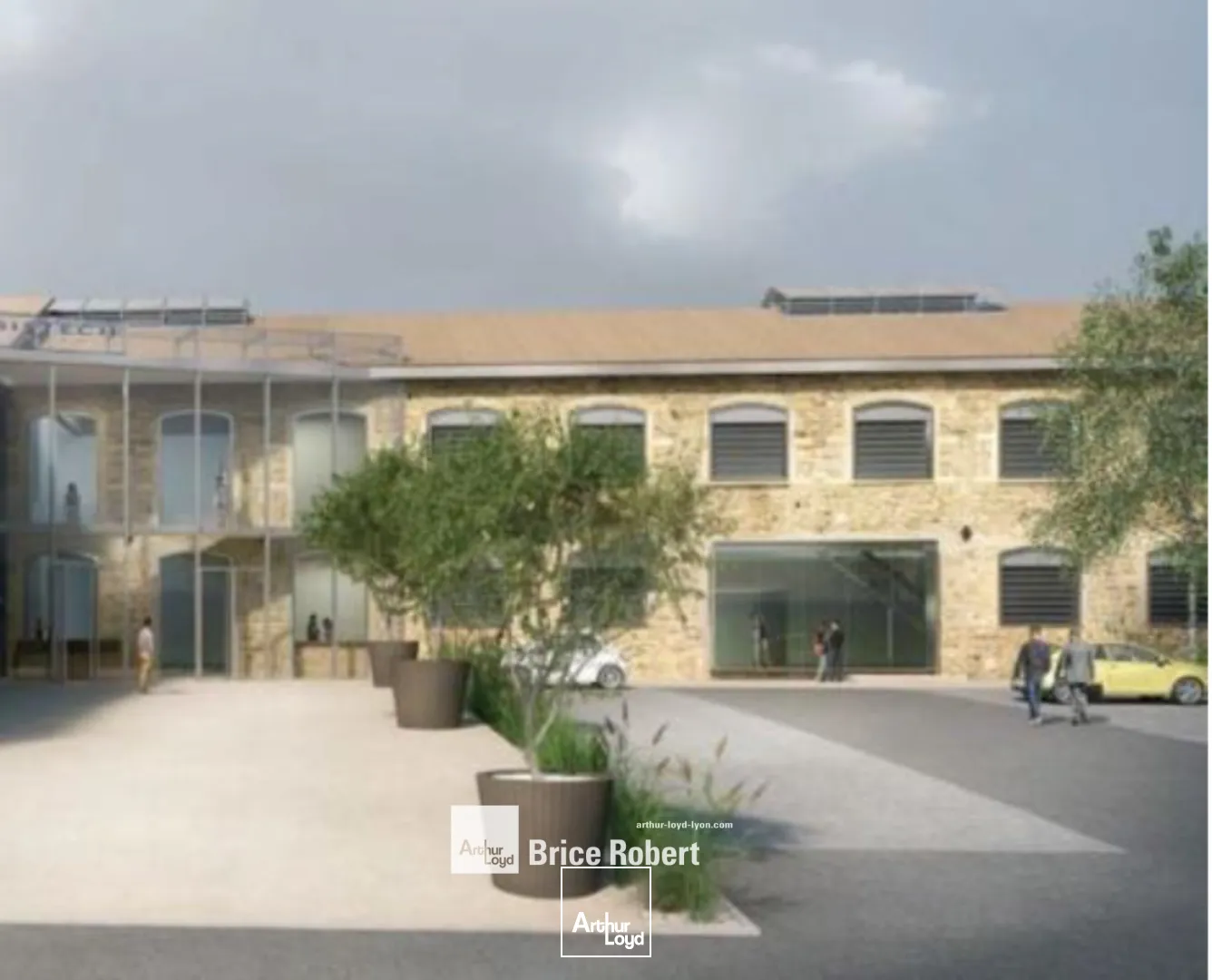 Locaux d'activités avec places de parking - proche route de Brignais à Chaponost