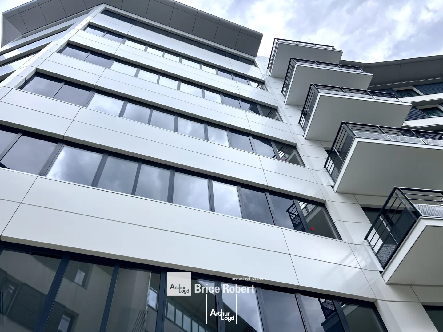 A vendre - LE BRIDGE - Bureaux bénéficiant de loggias, terrasses et/ou balcons - Tassin la demi-lune