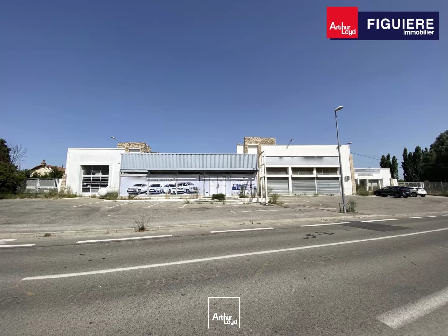 BATIMENT MIXTE INDEPENDANT