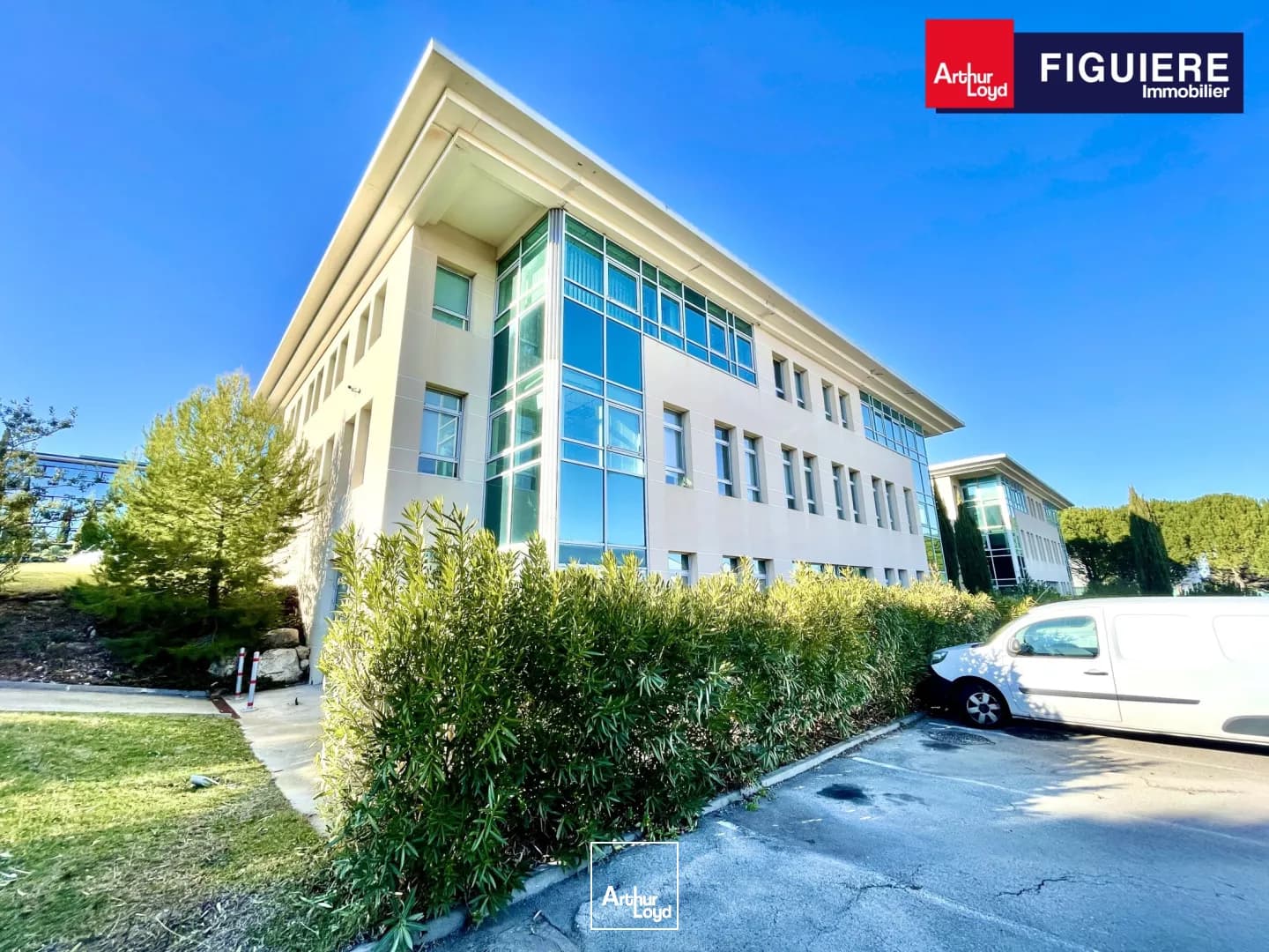 Location bureaux aix en provence comprenant des parkings - Emplacement strategique